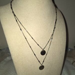 A Layered Women's Silver Tone Disc Necklace Office Siren Corporate Core Y2K